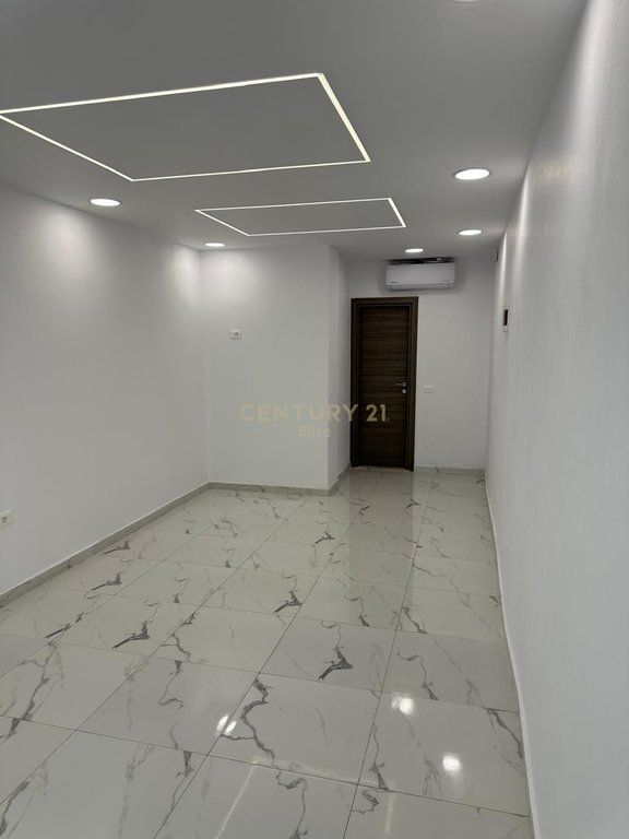 Shop for rent on BUDI street, near the American embassy.