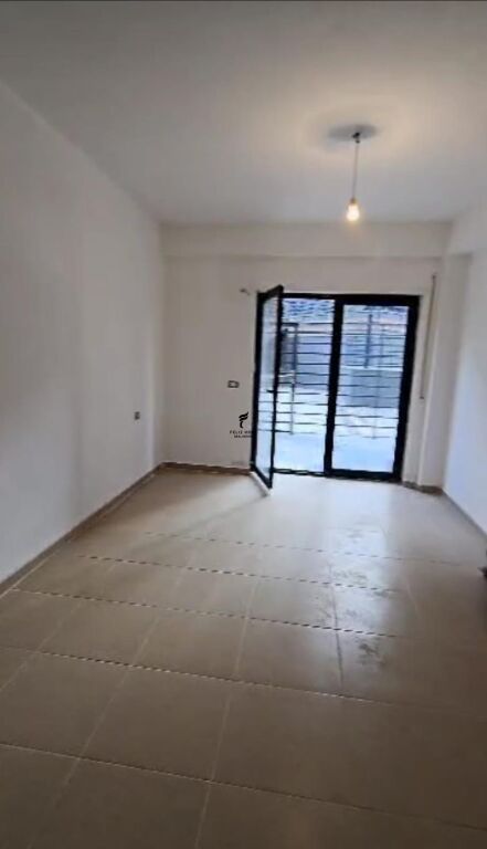 IN VENDITA APPARTAMENTO 3+1+2 KODRA E DIELLIT 2 280.000 EURO FH-58934