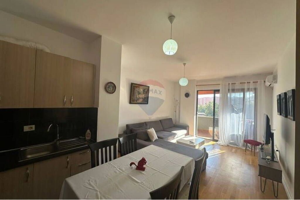 Modern apartment 2+1+2 with parking and 2 balconies