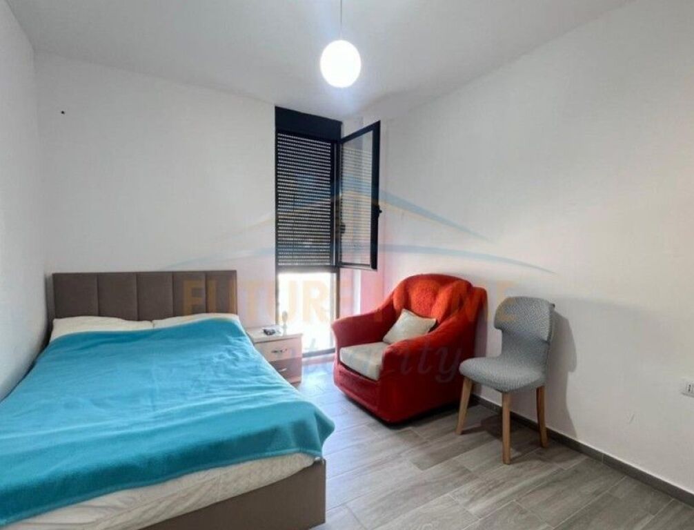 Rent, Apartment 3+1+2, 5 Maji Street, Tirana.