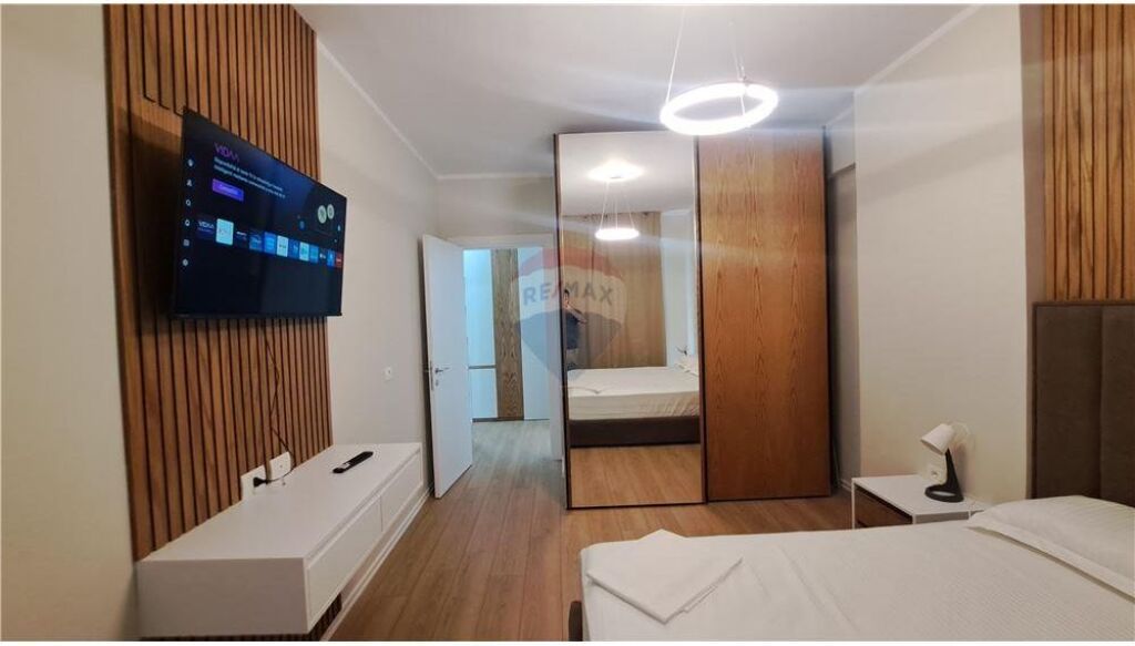 Appartamento 2+1+2 in Vendita, vicino alla Scuola Marina, Vlore