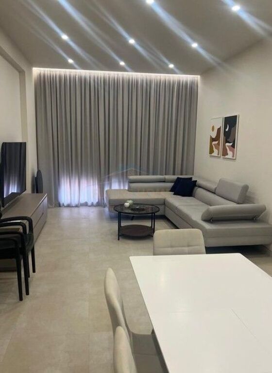 Qera, Apartament 2+1+2+Post Parkimi, Ish Dogana, Tiranë.