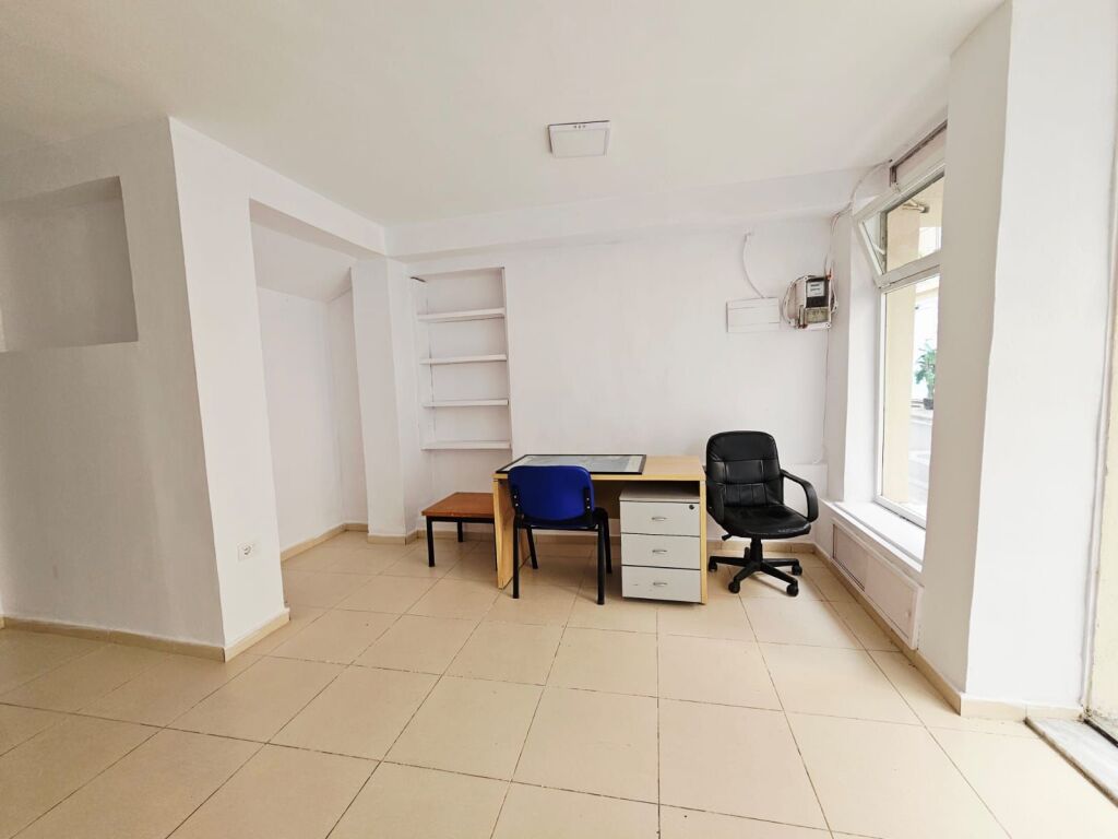 Zyre ma qira te Rr Fortuzi