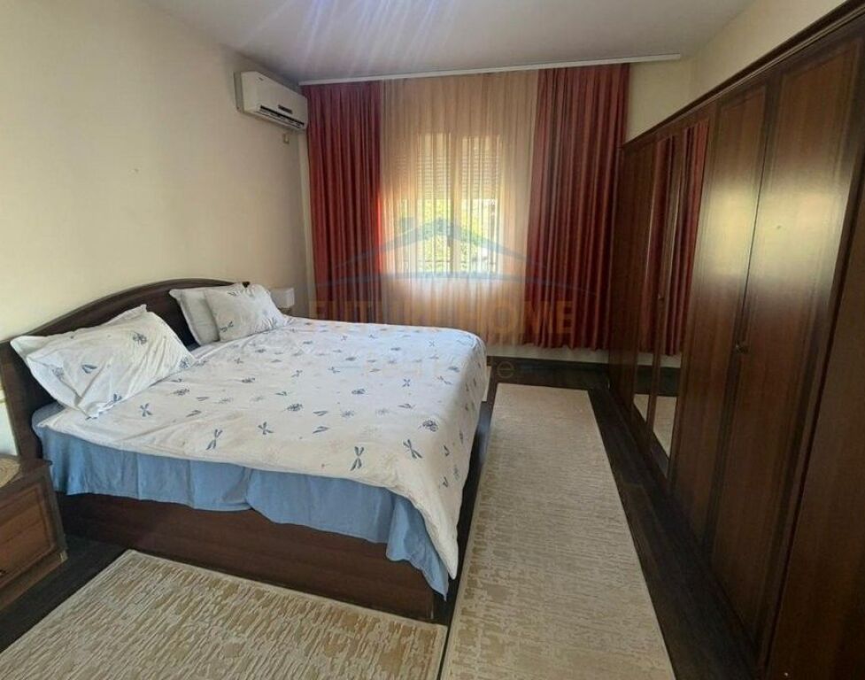 Rent, Apartment 2+1+Veranda, Dibrës Street