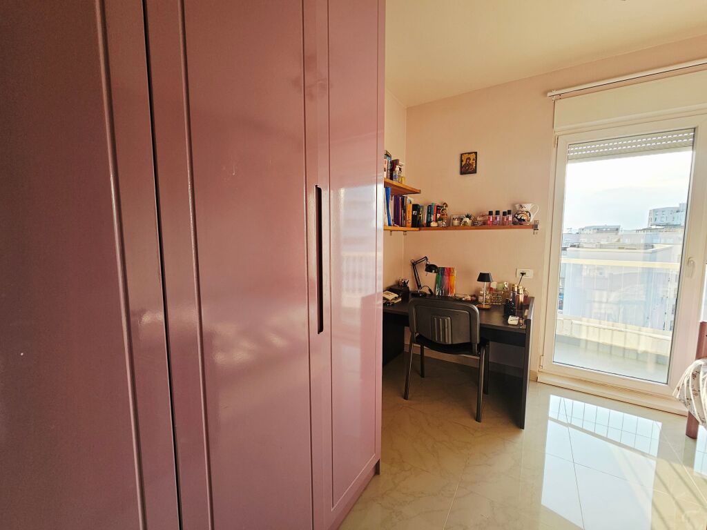 3+1 ne shitje te Magnet