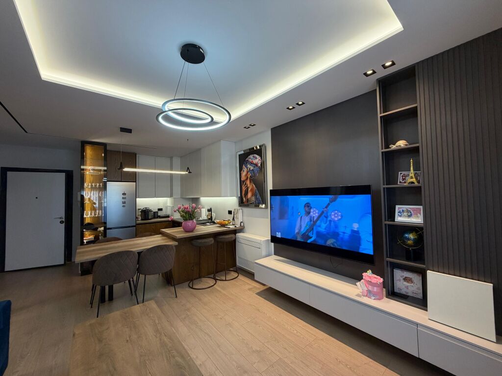 Shitet apartament 2+1+1 tualet  Golden Park Amerikan 3