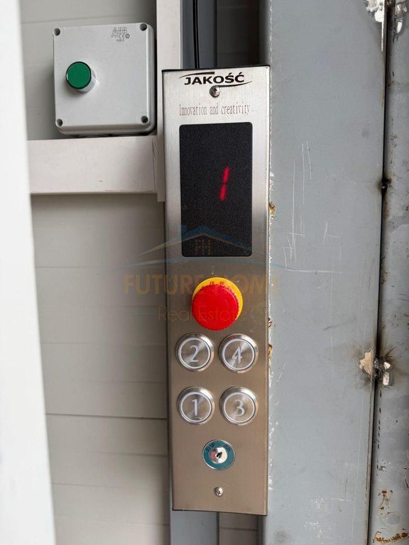 Affitto, Capannone, Prush, Tirana