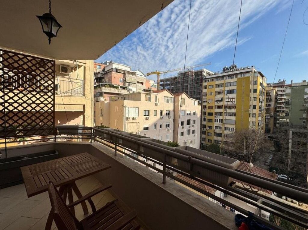 Apartament 2+1+2 ne Ish- Bllok