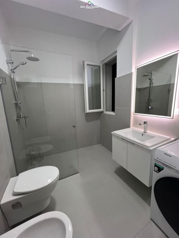 Apartament me qera 2+1 Tek Ish Fusha e Aviacionit (ID B2201095) Tirane​
