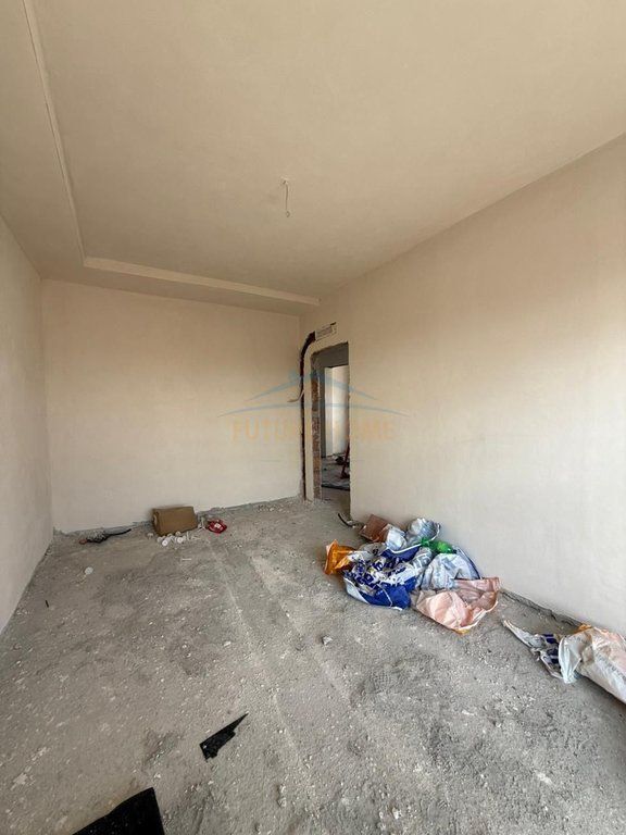 In vendita, Appartamento 3+1+2, Porcelan, Tirane