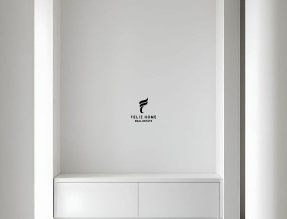 NEGOZIO IN AFFITTO 12 M2 PAZARI I RI 35.000 LEKE FH-58924