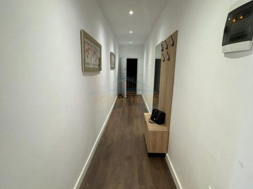 Qera, Apartament 2+1, Rruga Mine Peza, Tirane.