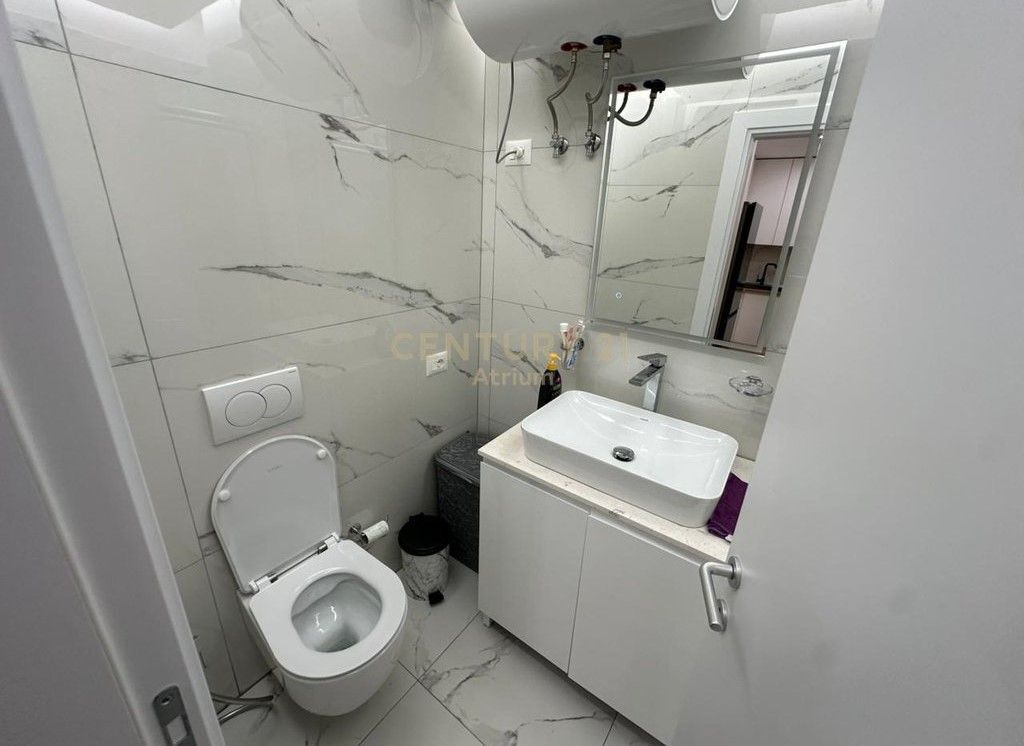 Apartament 1+1 Ne Shkozë