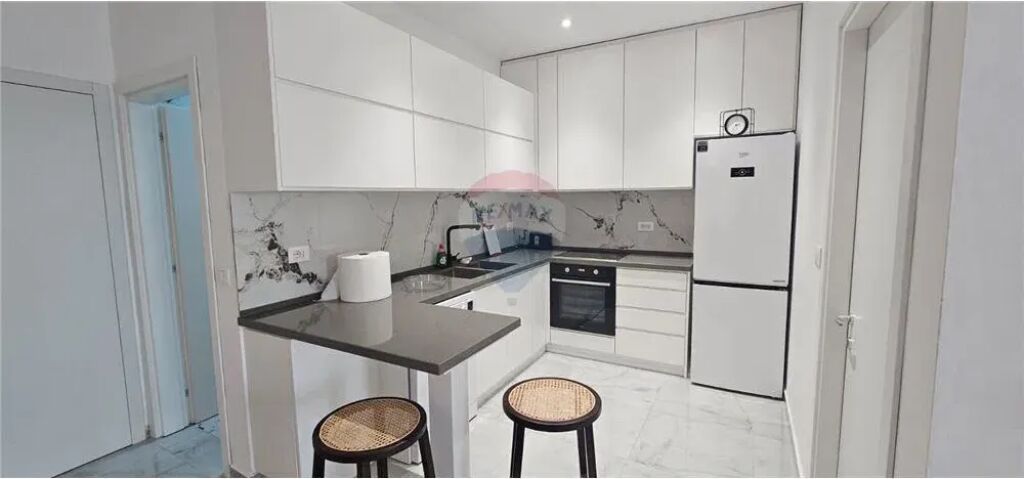 Apartment 1+1 For Rent - Tirana Garden Building