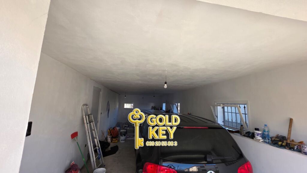 🏡✨ 3-STOREY VILLA FOR SALE IN VORË ✨🏡