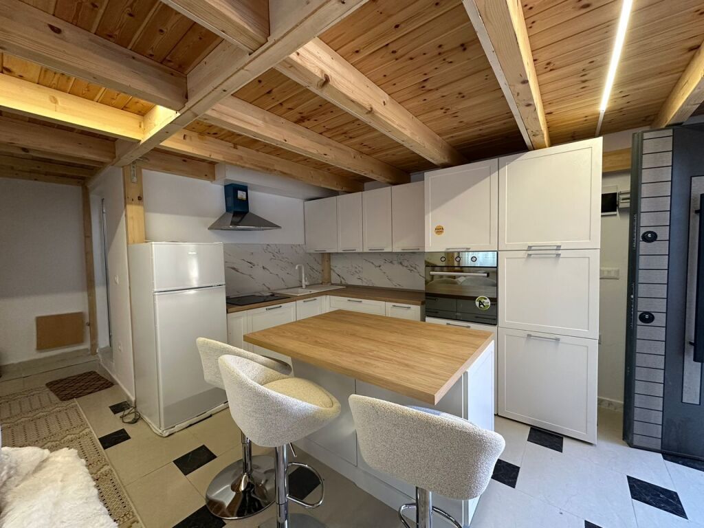 2 Duplex apartments for rent – Ideal for Airbnb or residence