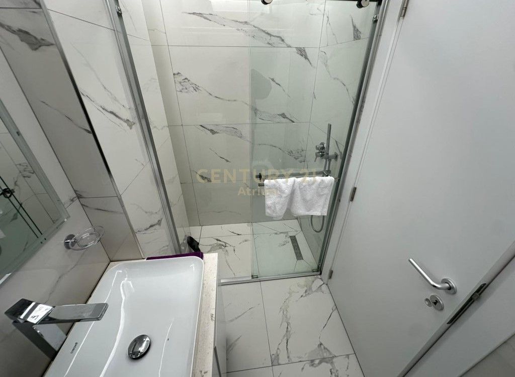 Apartament 1+1 Ne Shkozë