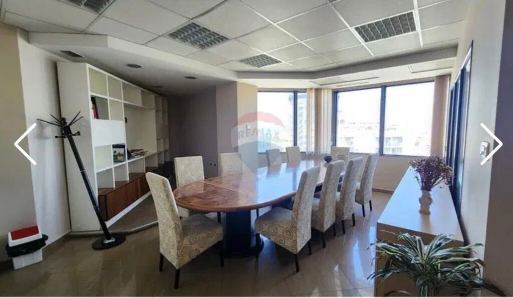 Office space for rent at the 2 Towers