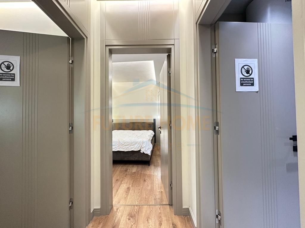 Affitto, Appartamento 2+1+2, Palazzo con Freccia, Tirana