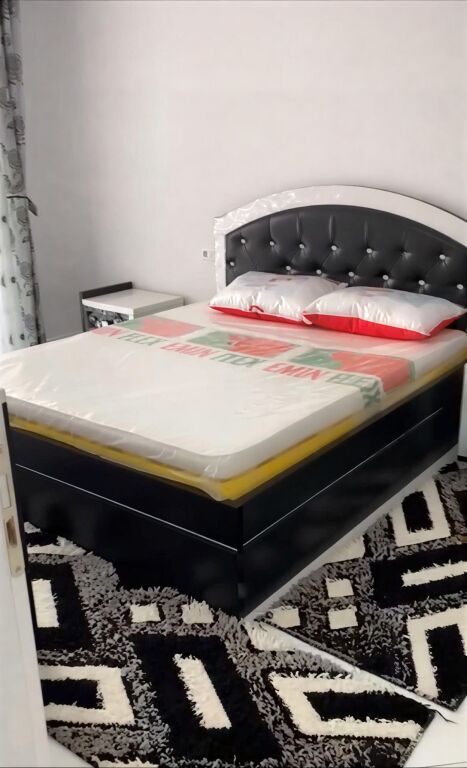 Jepet me Qira Apartament 1+1 – ASTIR - (Prane Bar Artistit) !