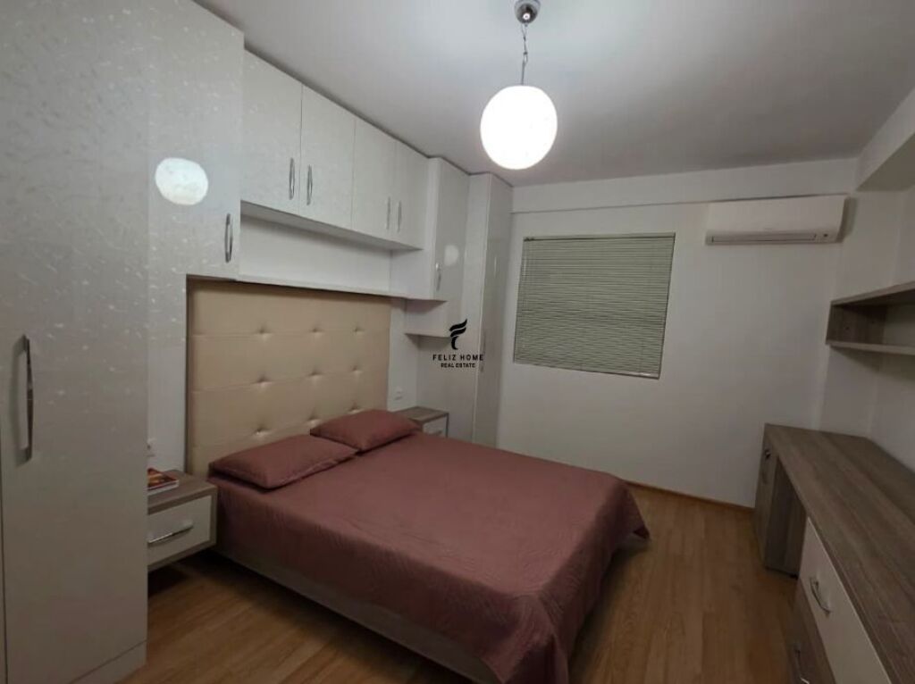 APARTAMENT ME QERA 4+1+2 MINE PEZA 1.500 EURO FH-58858