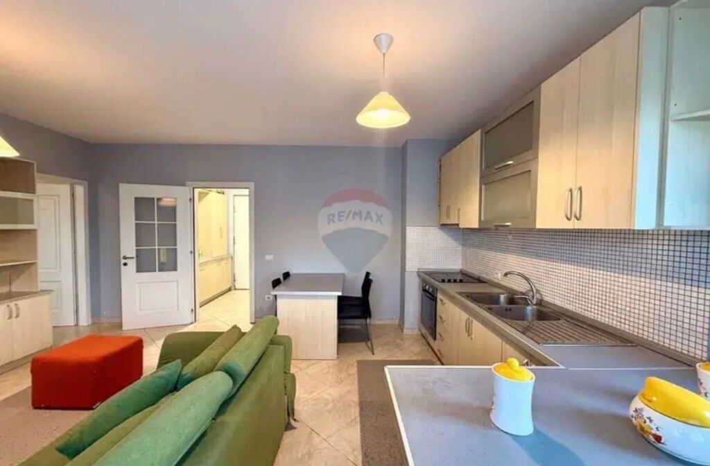 Appartamento - In Vendita - Complesso Colombo, Tirana