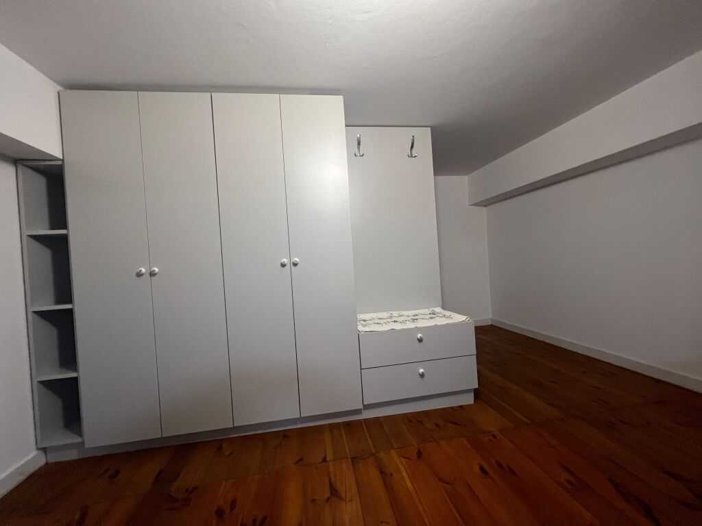 Garsoniere me qira Astir