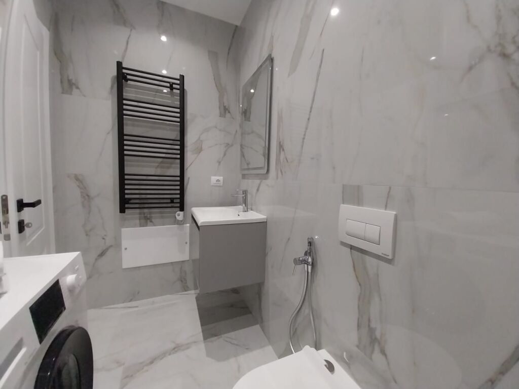 Sheshi skenderbej, Jepen me qira 2 garsoniere moderne 1200 euro te dyja ose te ndara nga 600 euro