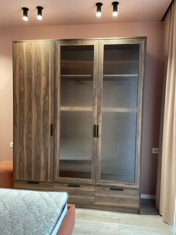 Apartament 1+1 me qira , Golden Tower Rruga Mine Peza