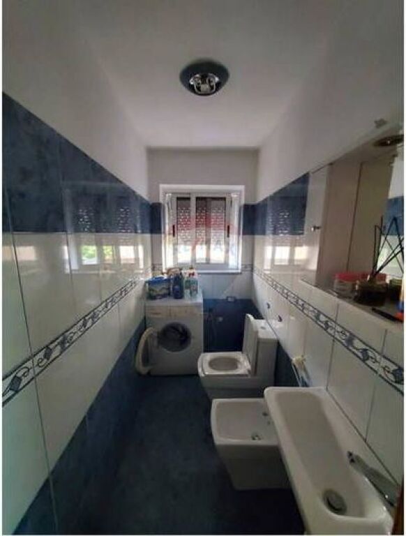 Appartamento - In Vendita - 21 Dhjetori, Tirana