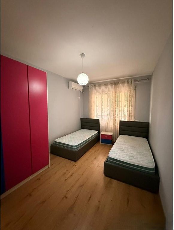 SHESIM APARTAMENT 2+1 PRANE KIKA 2 KOMUNA E PARISIT! 285,000 €