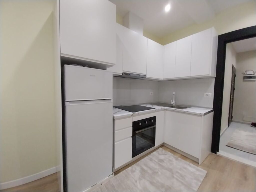 Sheshi skenderbej, Jepen me qira 2 garsoniere moderne 1200 euro te dyja ose te ndara nga 600 euro