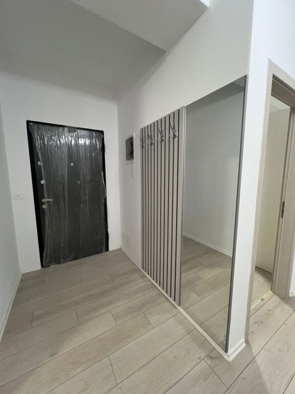 For rent 2+1 at River Residence, Unaza e Re