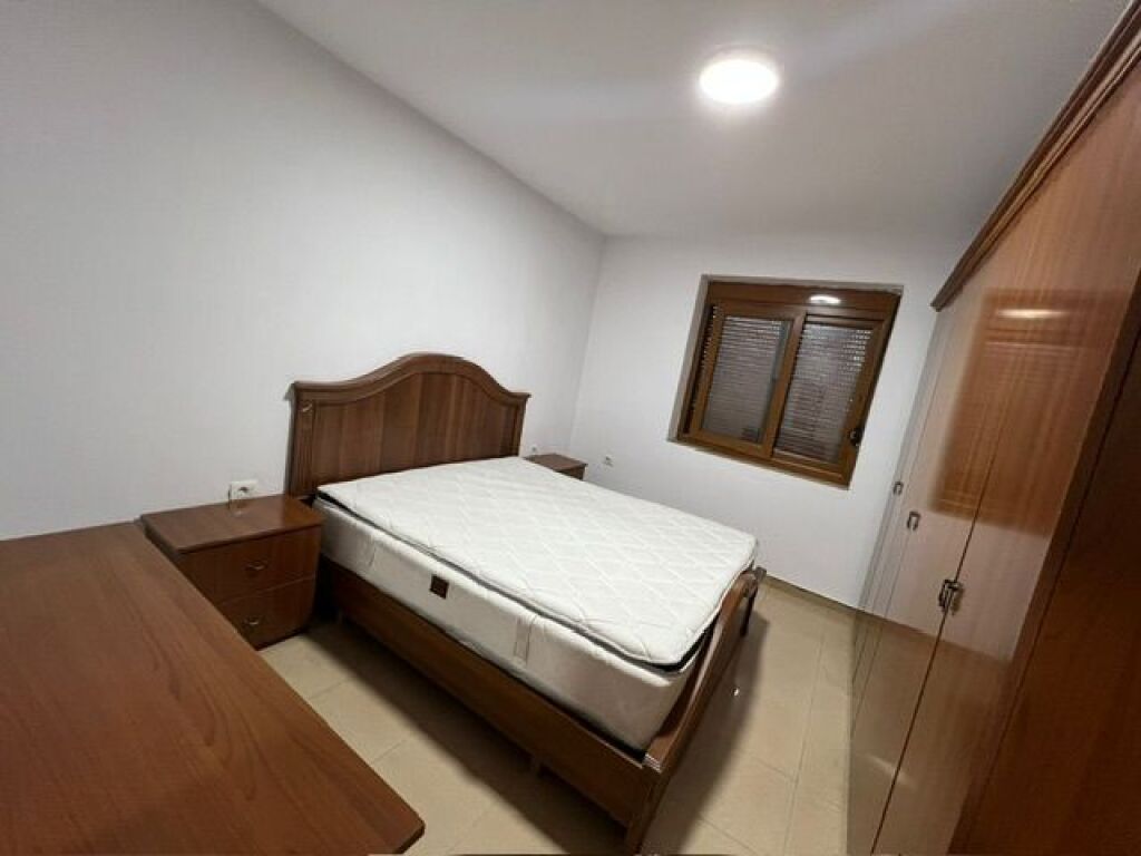 Apartament 2+1 me qera ne Vasil Shanto lock.super
