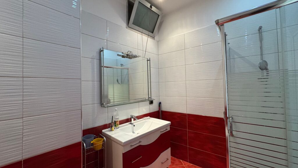 Apartament ne qender tirane