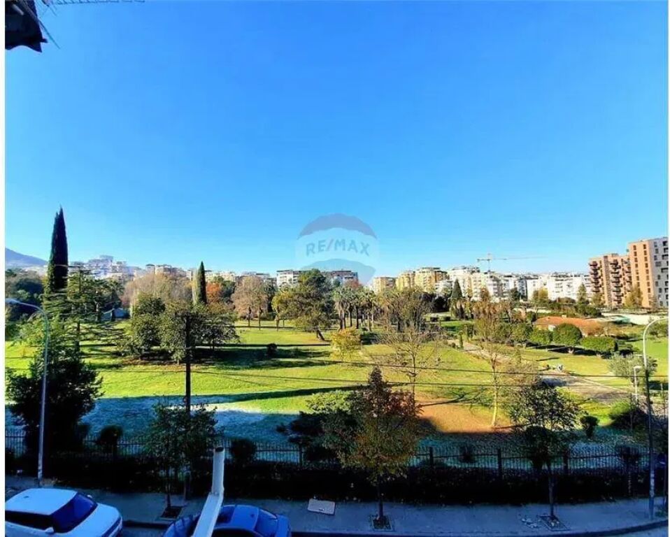 APARTMENT 2+1+2 NEAR THE BOTANICAL GARDEN !