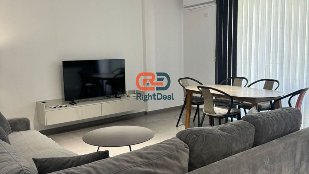 Tek San Pietro, Ne Gjirin E Lalzit, Shitet Super Apartament 2+1 Me Planimetri Perfekte !