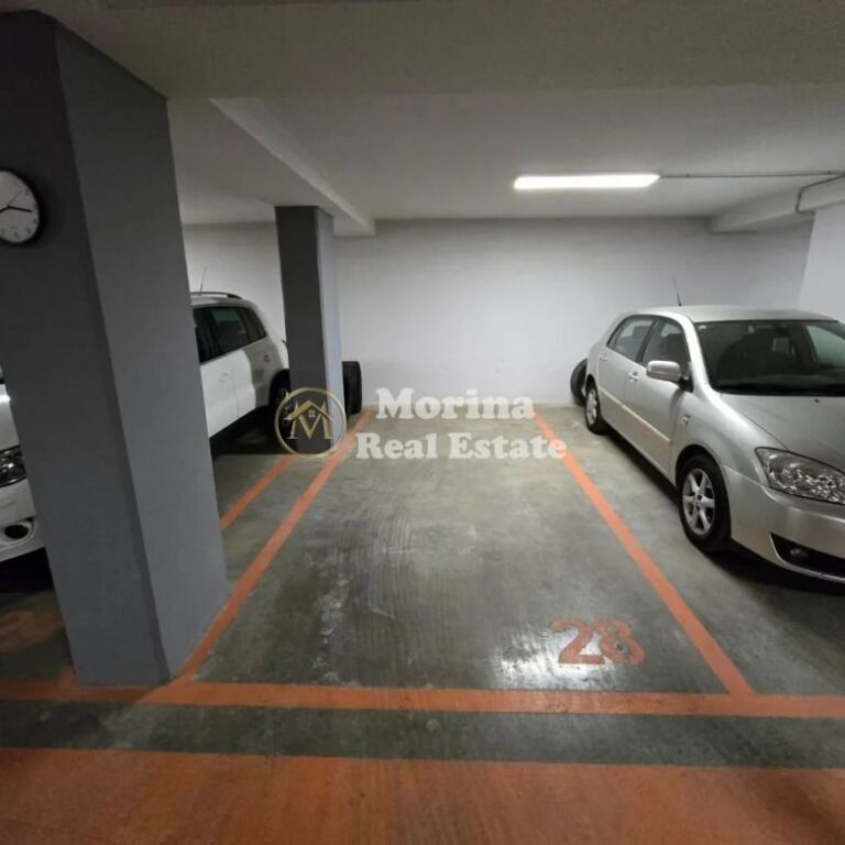 Shitje | Garazhd | Shkolla e Kuqe | 30900 €