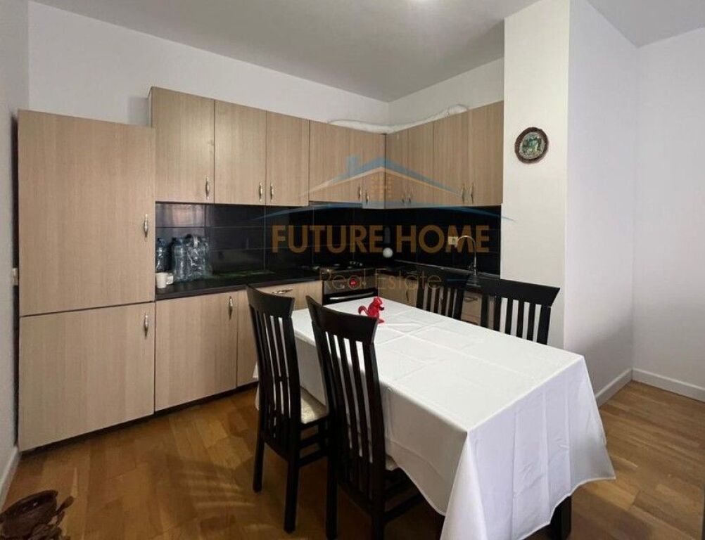 Qera,Apartament 2+1+2+Post Parkimi, Kompleksi Molla, Astir, Tiranë