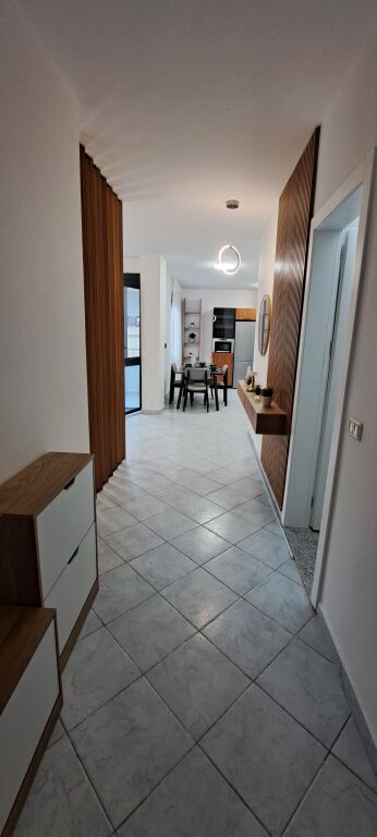 Affitasi apartamento 2+1+2 a Volga Durazzo