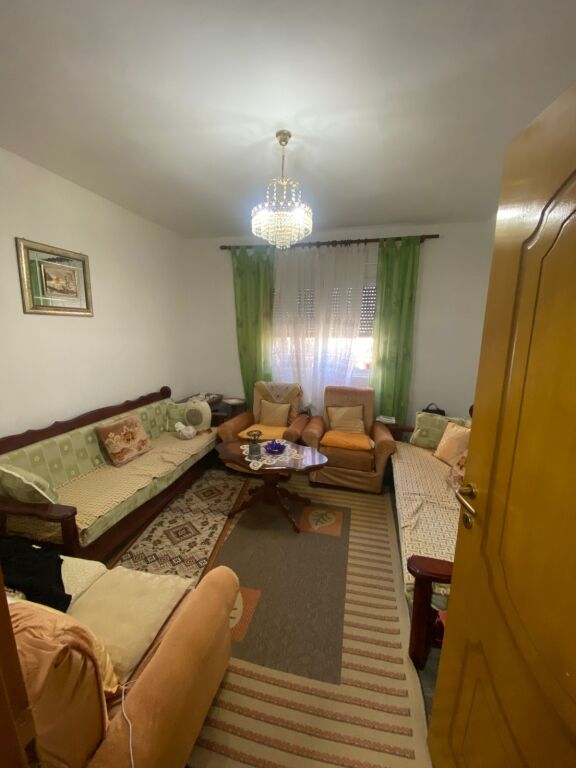 Shitet, 2+1 Apartment, Cole, Vlorë