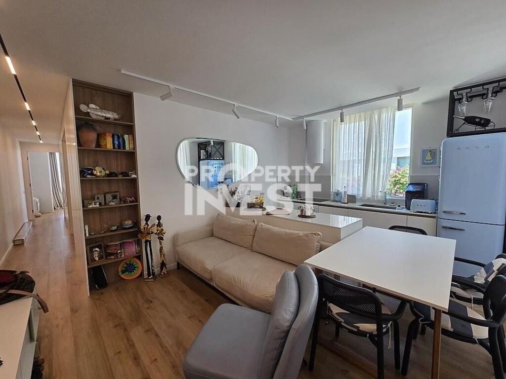 Shitet Apartament 3+1 Green Coast, Palase Dhermi