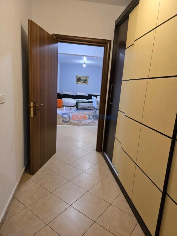 Apartment me qira 2+1+1+2 ballkone, Kompleksi "Garden City", Kthesa Kamzës!