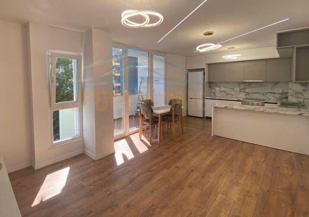 Rent, Apartment 2+1, 21 Dhjetori, Tirana