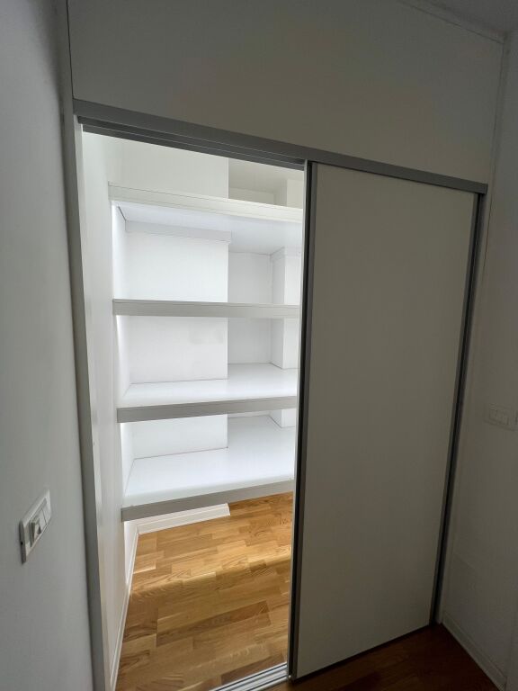 Apartament me Qera 3+1+2 te blloku