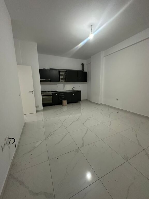 APARTAMENT ME QERA 2+1