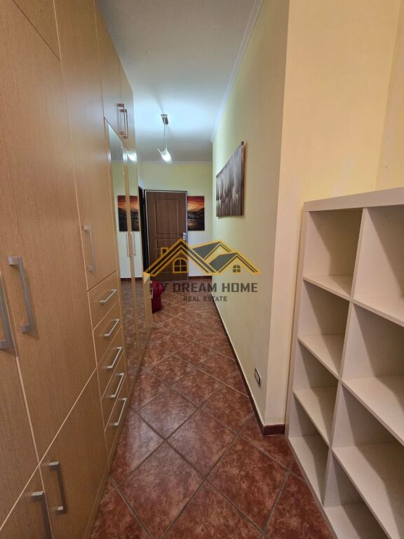 Appartamento 1+1 In Affitto sulla nuova strada del Porto, Durrës