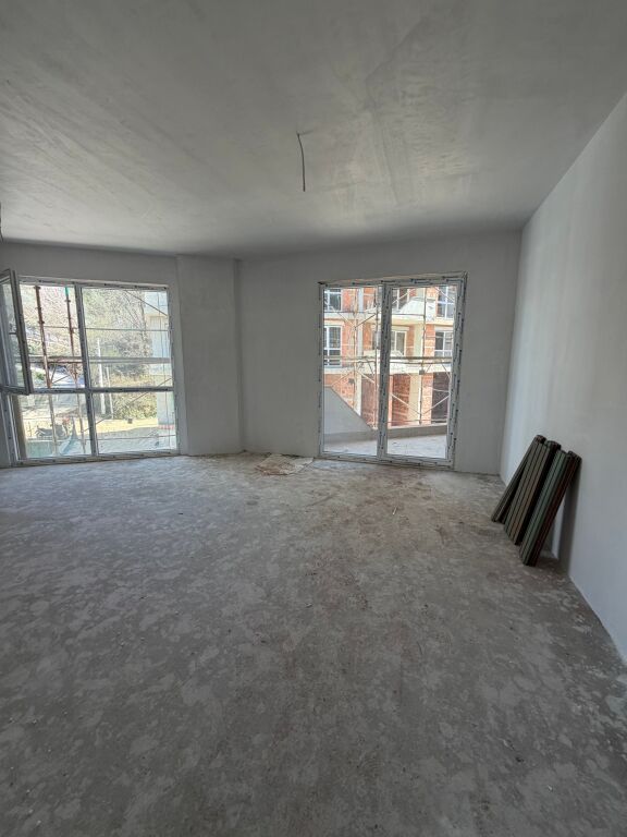 Vendesi in vendita appartamento 2+1+2 Lago Secco