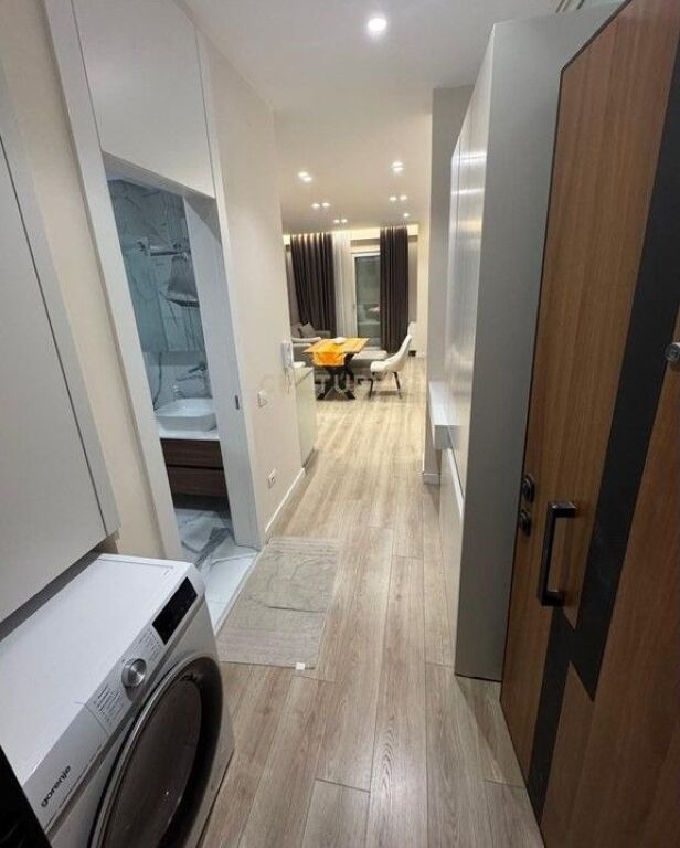 Apartment 2+1 with Parking Space – Near the Sea, Vlora