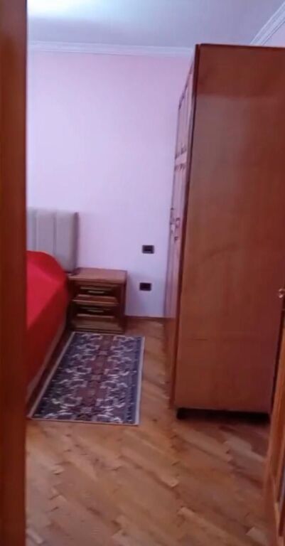 Apartament ne shitje 2+kuzhine me vehte 📍Xhamllik, prane Rossmann Lala